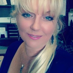 Meet your Posher, Keely